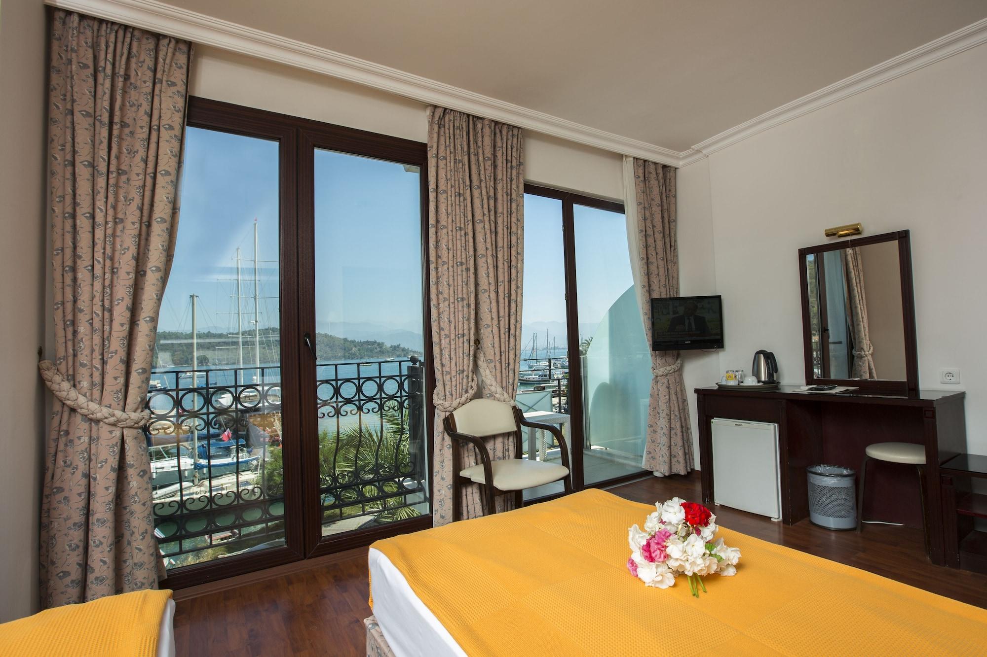 Ata Park Hotel Fethiye Exterior photo