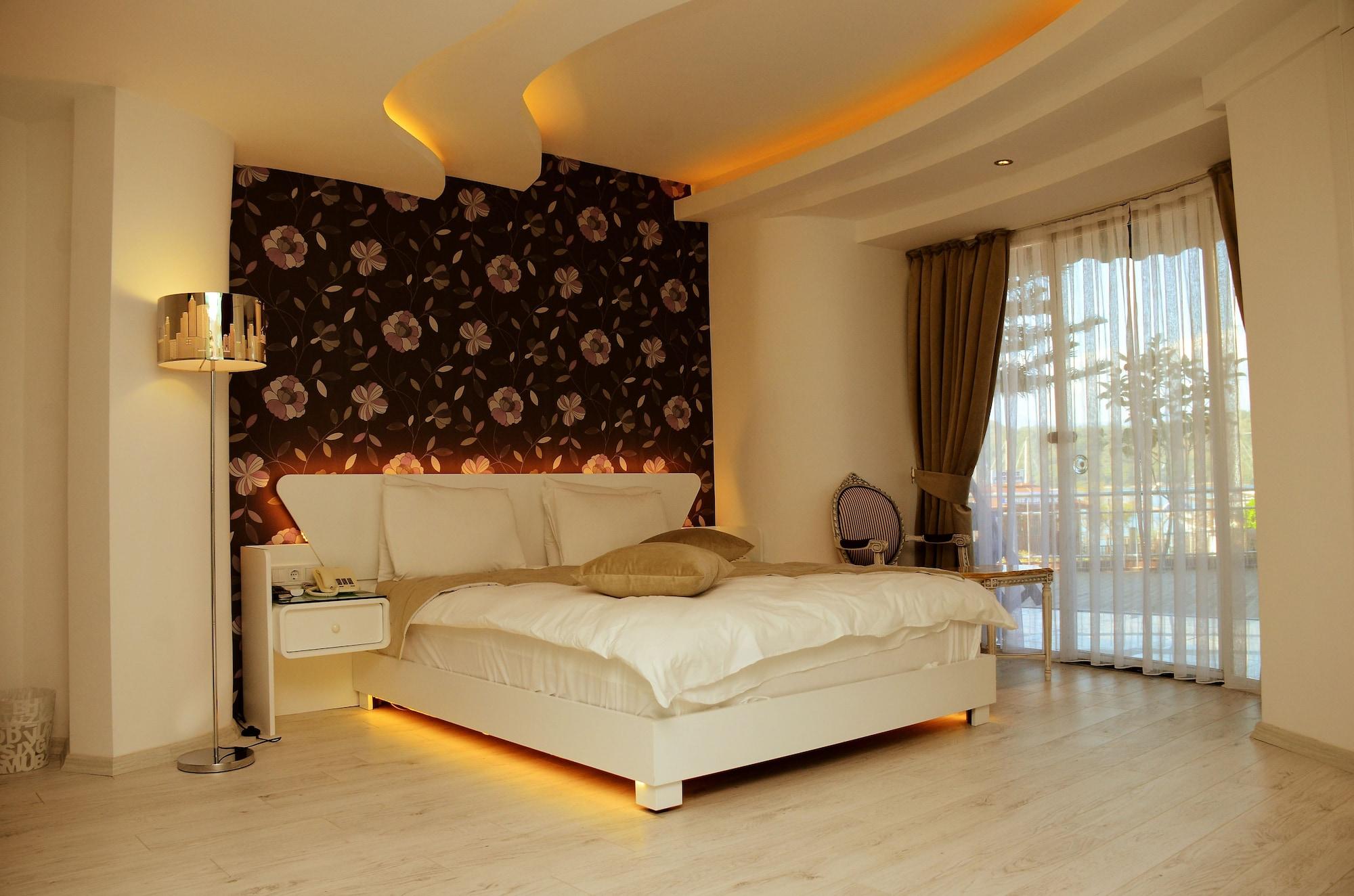 Ata Park Hotel Fethiye Exterior photo