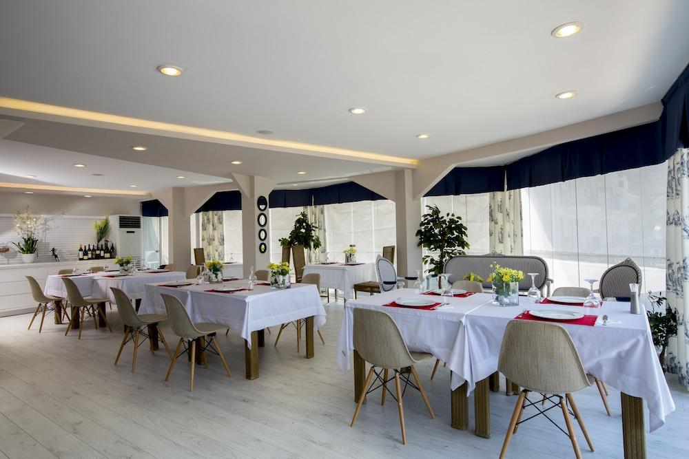 Ata Park Hotel Fethiye Exterior photo