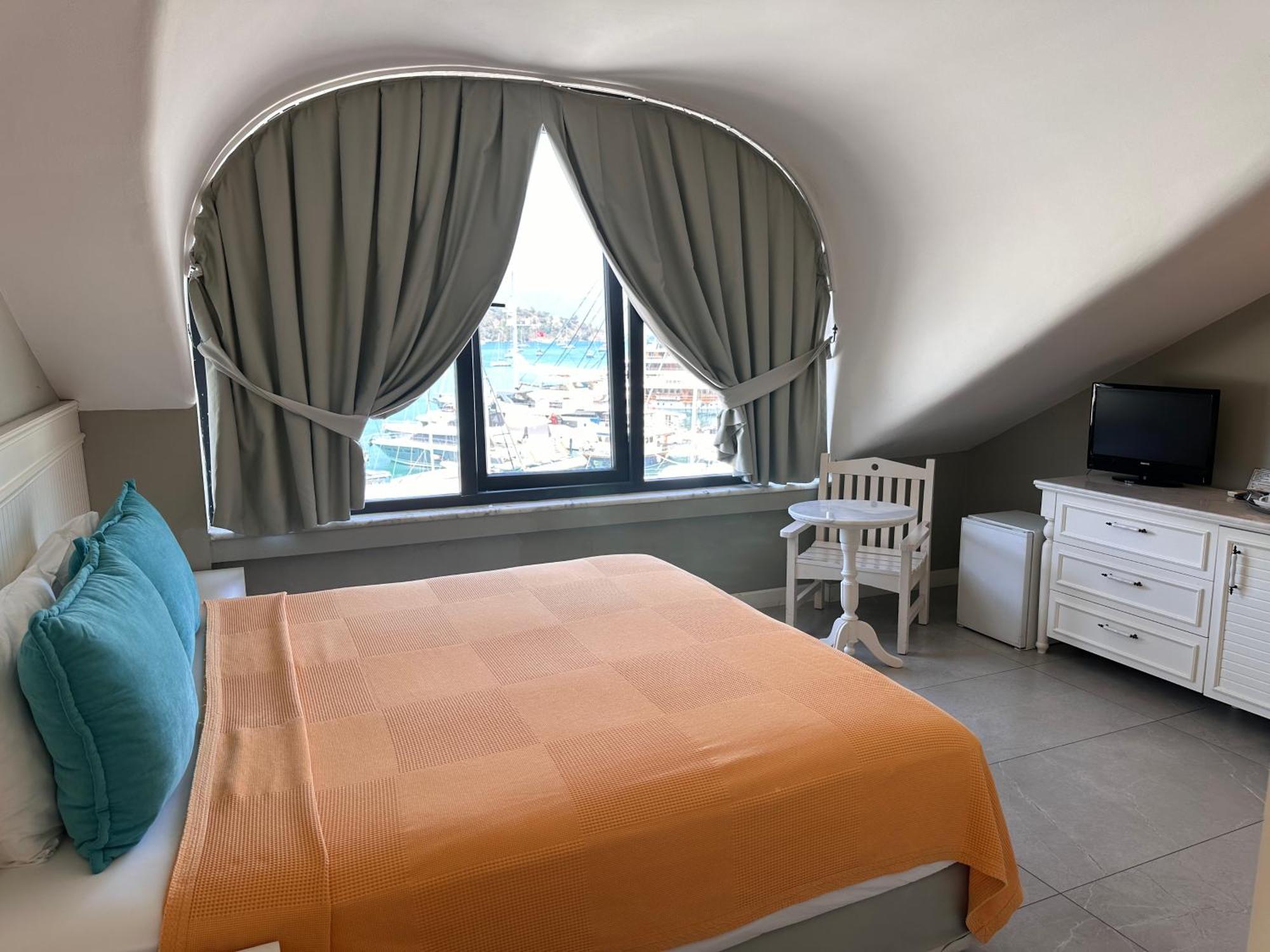 Ata Park Hotel Fethiye Exterior photo