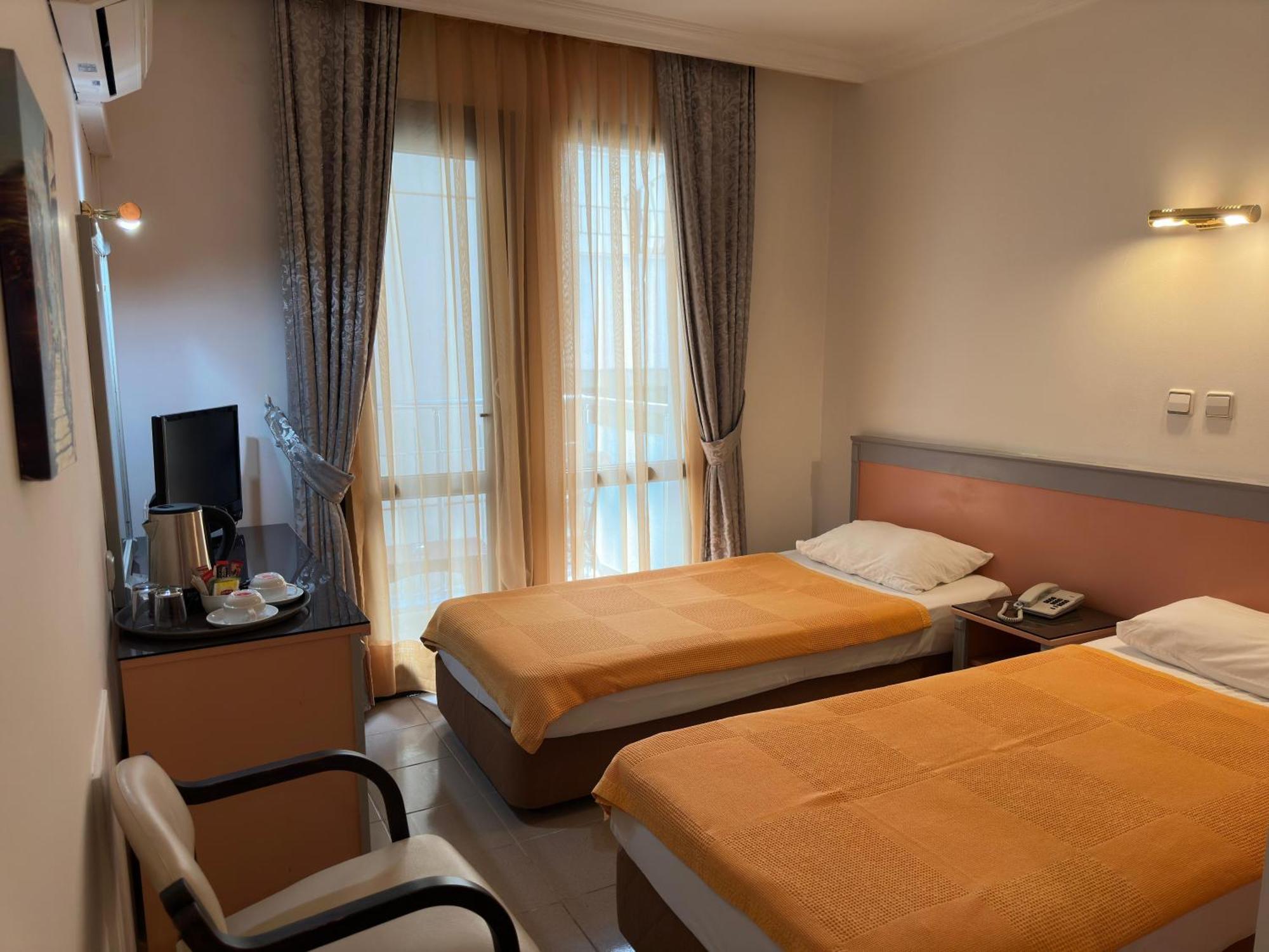 Ata Park Hotel Fethiye Exterior photo