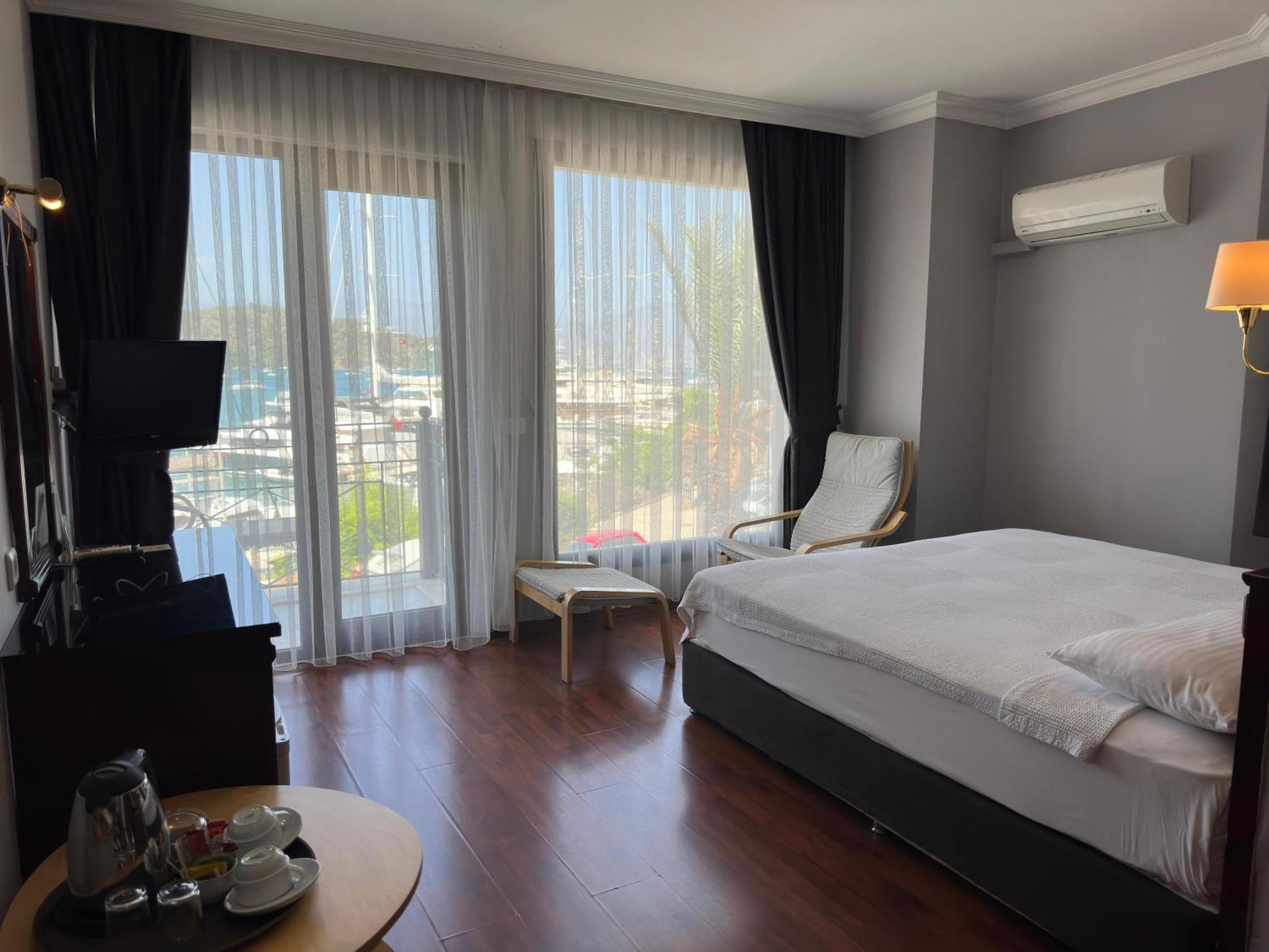 Ata Park Hotel Fethiye Exterior photo